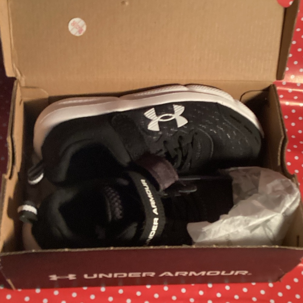 Under Armour Kids Black and White Sneakers